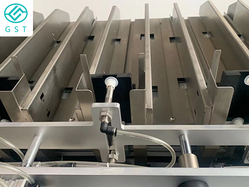 自動灌裝機-自動面膜灌裝機