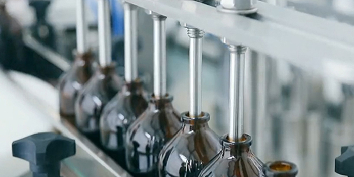 液體全自動灌裝機-深圳望盛