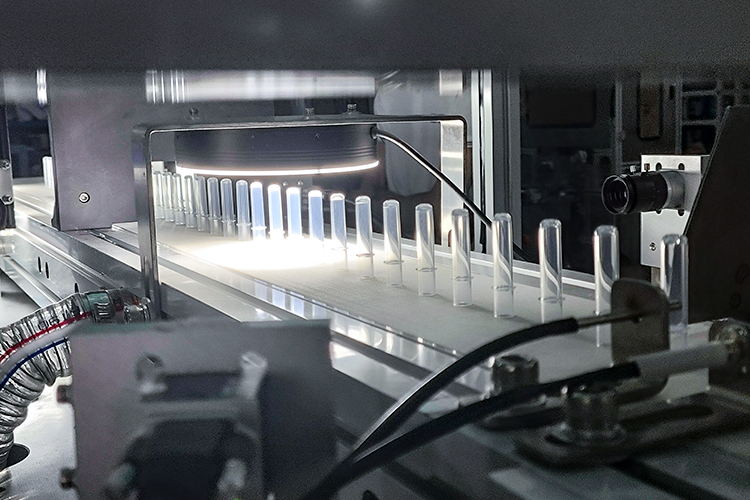 反應杯自動檢測機:精準與高效的醫療檢測利器