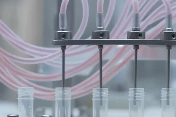 自動化生產(chǎn)設(shè)備的應(yīng)用與發(fā)展 自動化生產(chǎn)設(shè)備的應(yīng)用與發(fā)展